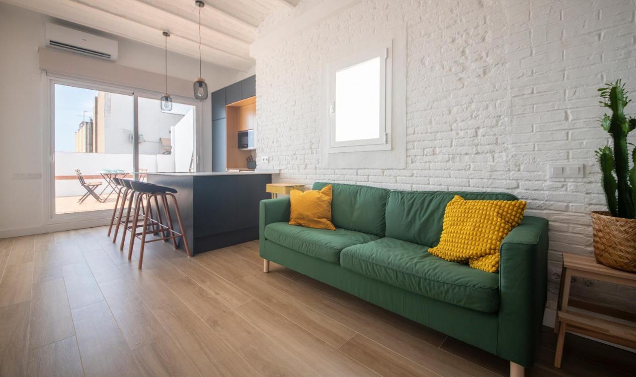 Tarracohomes-th04 Atico Con Terazza Privada En Apartamento *