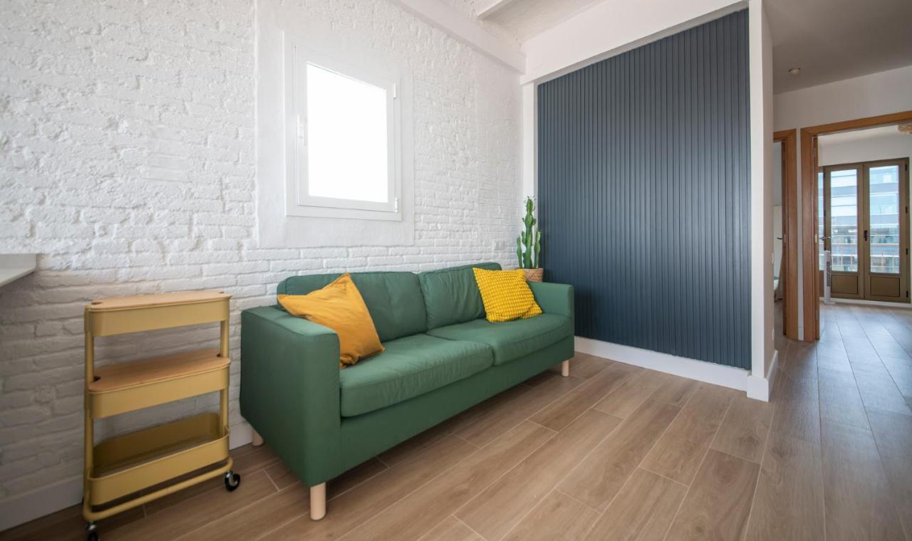 Tarracohomes-th04 Atico Con Terazza Privada En *